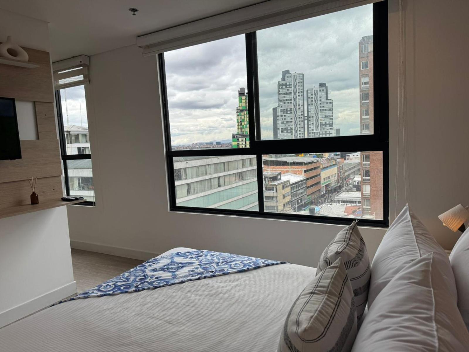 Hermosa Vista En Chapinero Comodo Wifi Bogota Bagian luar foto